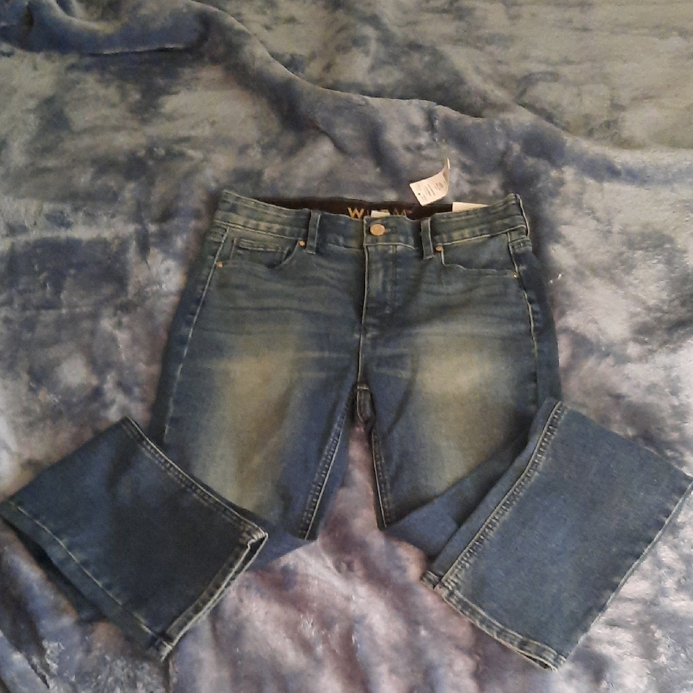 White House Black Market Straight Leg Blue Jeans